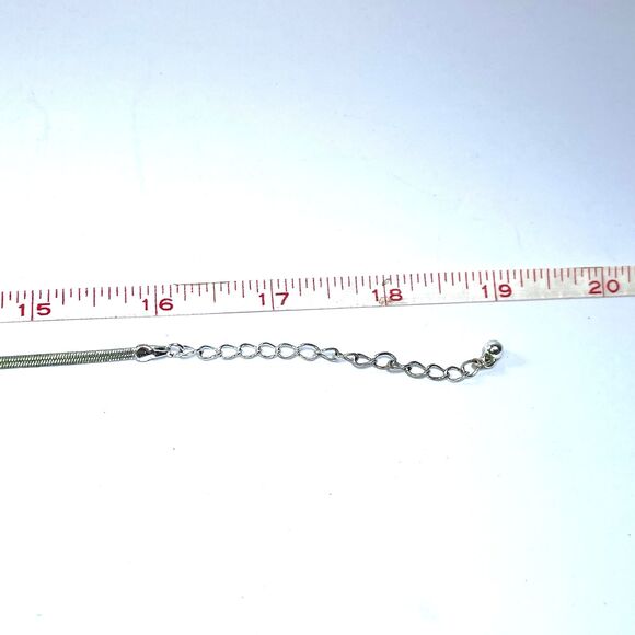 Signed Avon 2003 Faceted Pear Shaped Faux Glass Sapphire Silver Tone Necklace - Picture 14 of 16